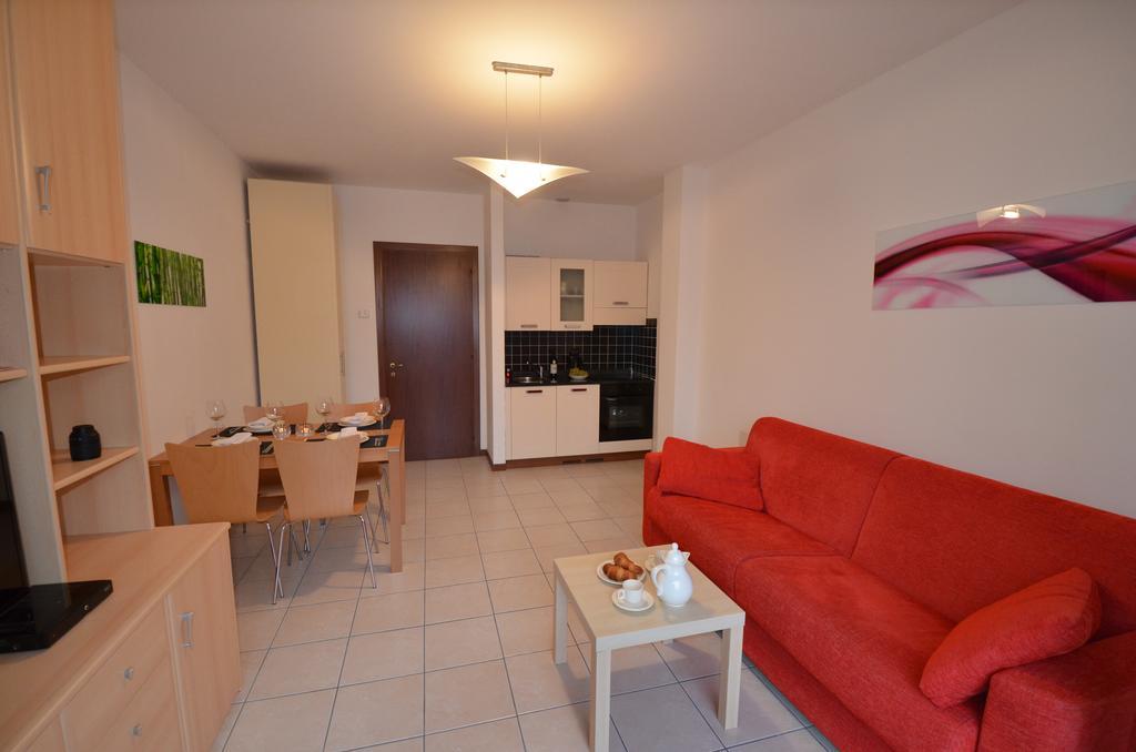 Lake Como View Apartement Allegro Acquaseria Δωμάτιο φωτογραφία